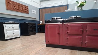 Showroom M & J Raspberry, Black Edition, ERA eR7i